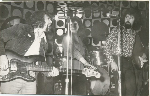 25 Whiskey A-Go-Go ,Doug, Linda & Barrie